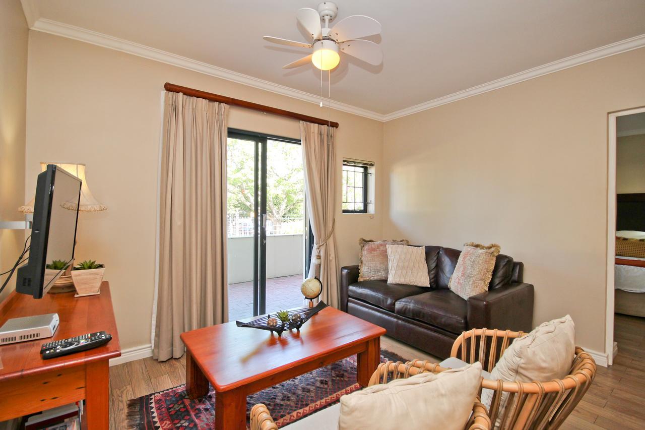 Vilaroux Stellenbosch Dış mekan fotoğraf