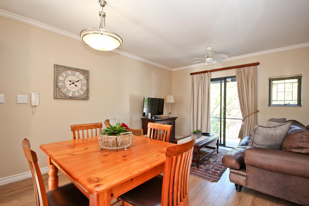 Vilaroux Stellenbosch Dış mekan fotoğraf